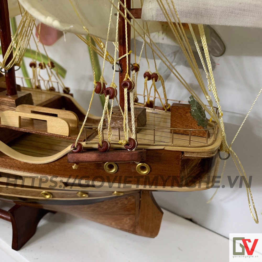 [Quà tặng] Mô hình tàu thuyền gỗ trang trí - thuyền gỗ France II của Pháp - Chiều dài thân tàu 40cm - Buồm vải trắng