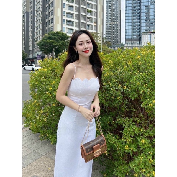 ĐẦM TRẮNG DỢN SÓNG