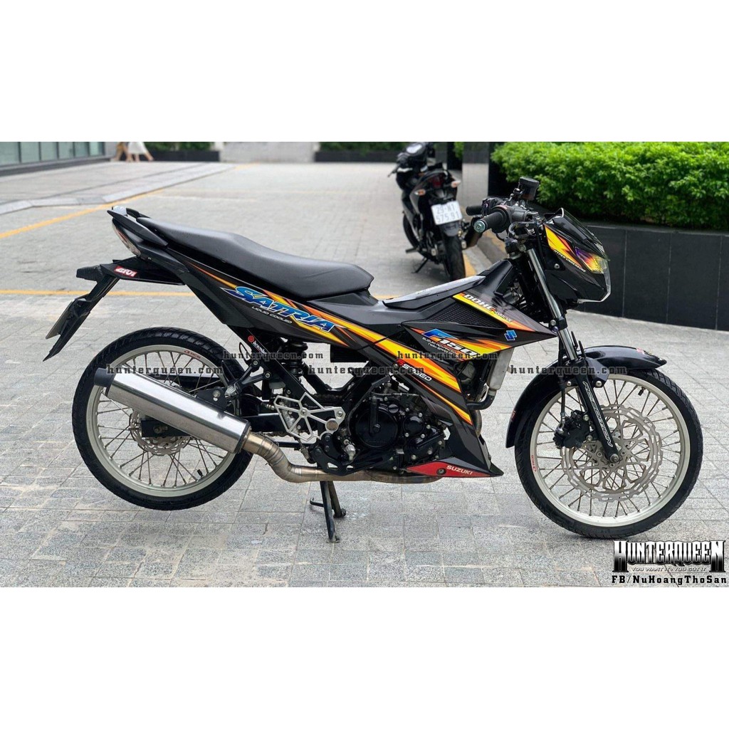 Tem rời dán xe Raider F150 đen. Họa tiết xanh cam lửa cá tính