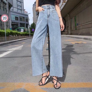 Quần jeans lửng ống rộng