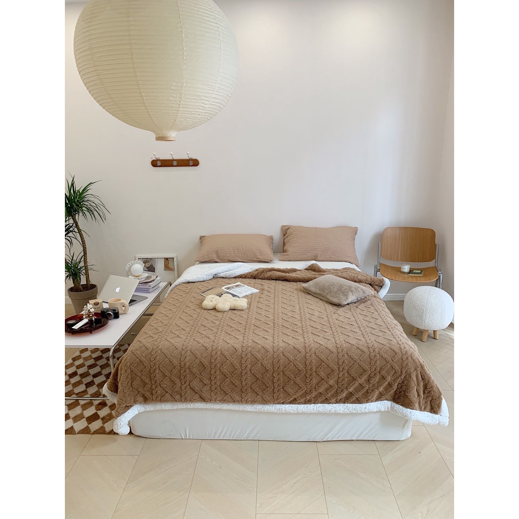 Chăn Len Lông Cừu TAFURONG_LOẠI 1_Mềm Len Cừu Mông Cổ thế hệ mới Làm ấm nhanh, Nặng 2kg5, Kích thước 2mx2m3 Giá rẻ