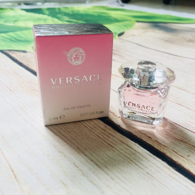 [Bill Us][Tặng Kèm Quà]Nước Hoa Mini Nữ Versace Bright Crystal EDT 5ml Chính Hãng | BigBuy360 - bigbuy360.vn