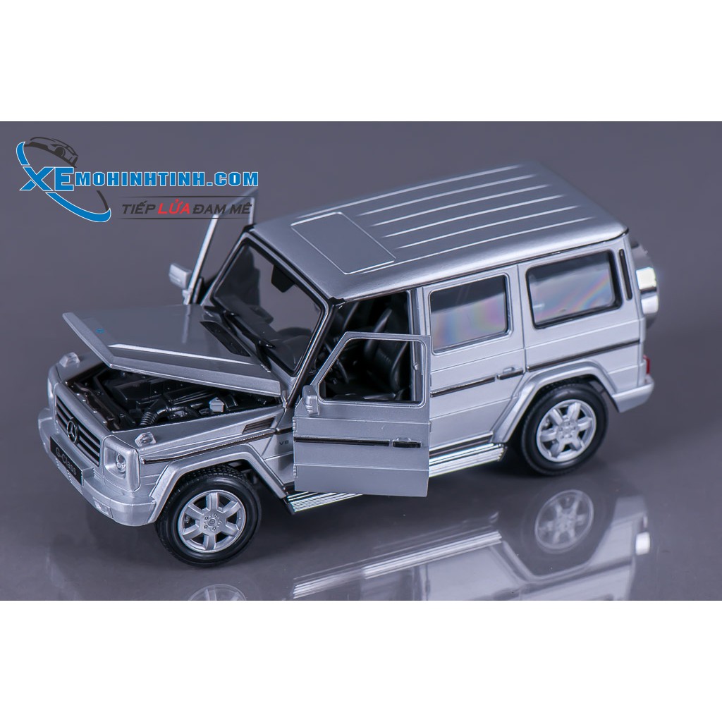 Xe Mô Hình Mercedes-Benz G55 1:24 Welly (Bạc)