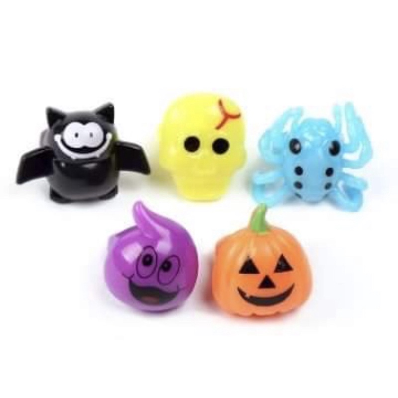 Nhẫn đồ chơi Halloween có đèn 2021