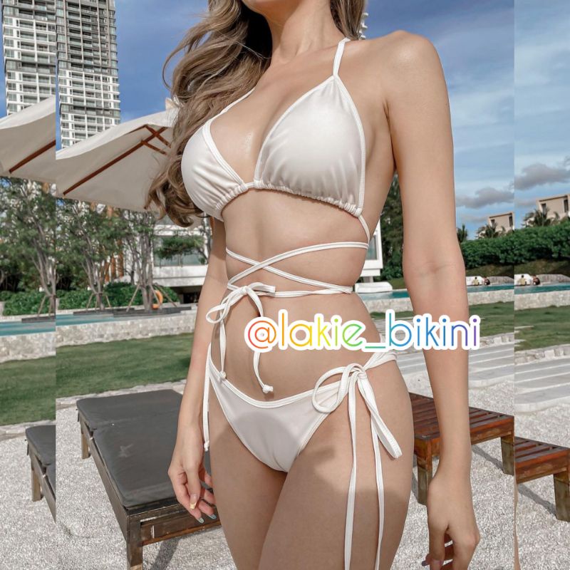 Bikini 2 Mảnh Tam Giác Dây Chéo Đi Biển