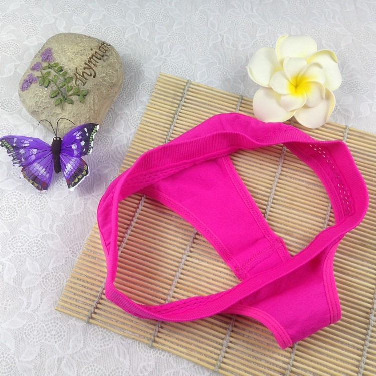 Quần lót nữ dây lọt khe gợi cảm