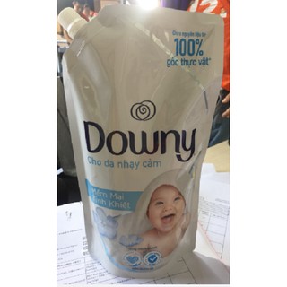 Nước xả vải Downy Dịu Nhẹ túi 800ml