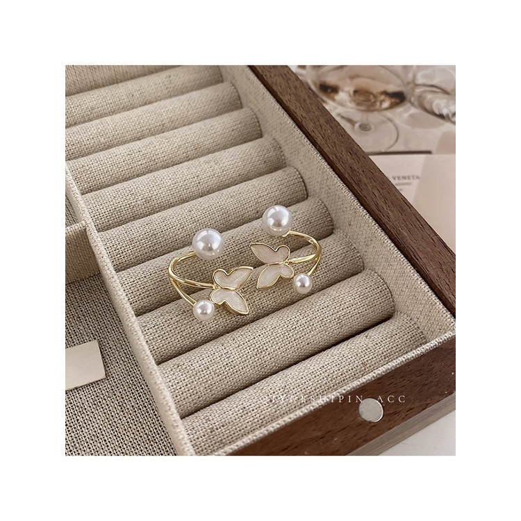 Khuyên Tai Hình Bướm Đính Ngọc Trai Phong Cách Hàn Quốc9252022 Khuyên Tai Hình Bông Hoa Đơn Giản Xinh Xắn Cho Nữ