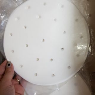Giấy nến đục lỗ 100 tờ