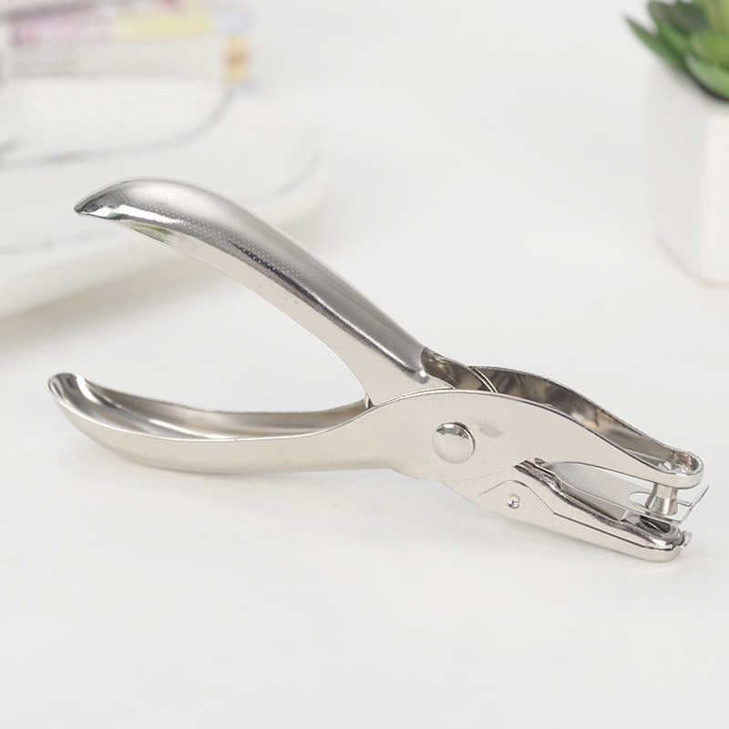 Dụng cụ đục 1 lỗ tối đa 8 tờ giấy cỡ 6mm tay cầm chống trượt tiện dụng cho văn phòng