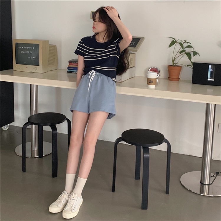 【Hana and Alice】Áo Thun Dệt Kim Ngắn Tay Cổ Tròn Họa Tiết Kẻ Sọc Màu Sắc Tương Phản