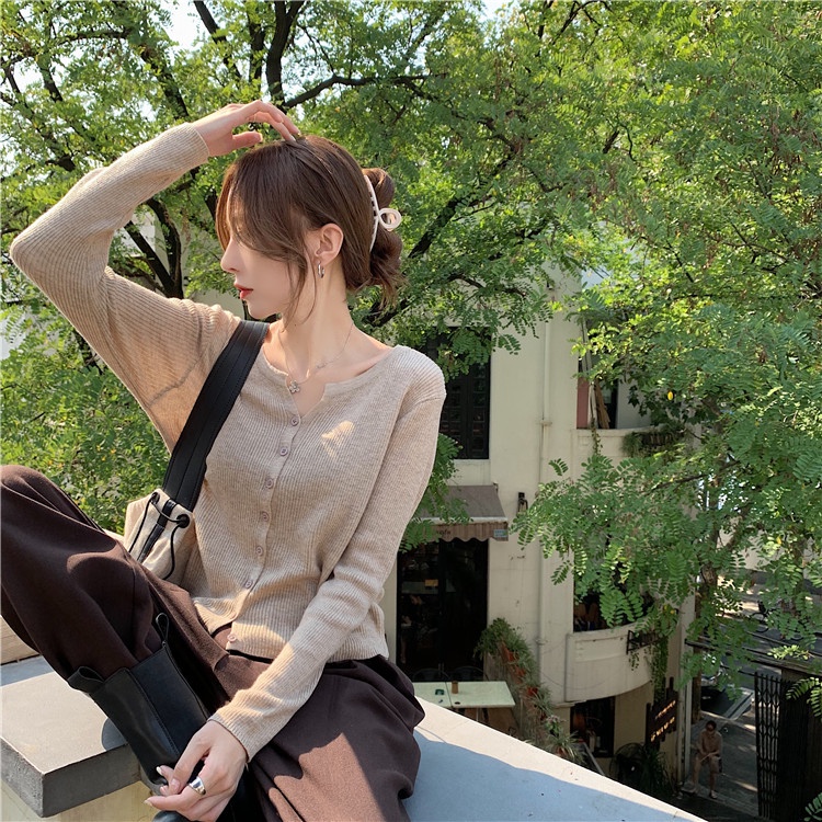 Áo Sweater Dệt Kim Tay Dài Màu Sắc Đơn Giản Cho Nữ