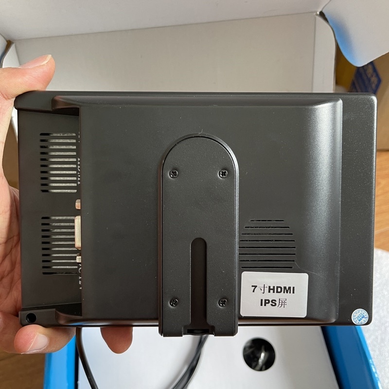 Màn hình 7inch IPS độ phân giải 1024x600