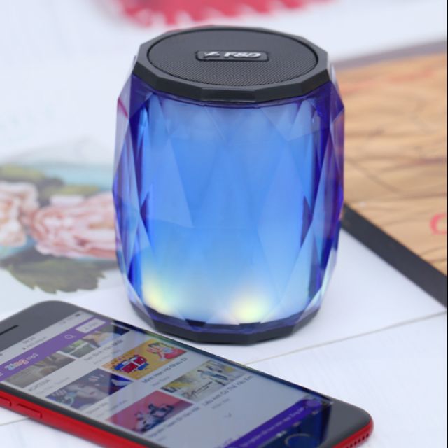 LOA BLUETOOTH FENDA W8 CÔNG SUẤT TỔNG 6W BẢO HÀNH 1 NĂM 1 ĐỔI 1 CÓ HỖ TRỢ THẺ NHỚ VÀ JACK 3.5MM GIÁ TỪ 259K