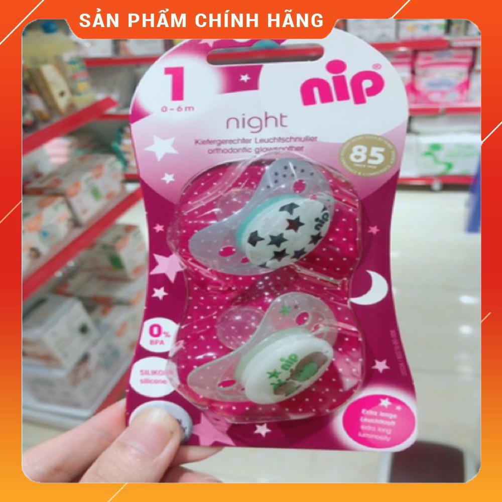 Ty ngậm phát sáng ban đêm Nip silicon 0-6m NIP31309 ( vỉ 2 chiếc )