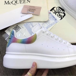 Giầy mcqueen trắng gót cầu vồng hàng 1:1 ( full box + free ship )