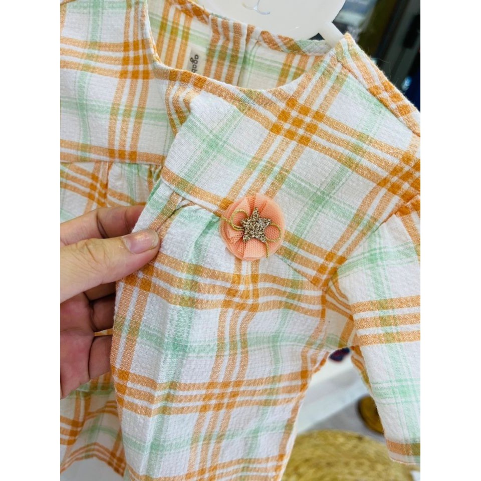 Set Aga. bang áo kẻ cam + legging trắng