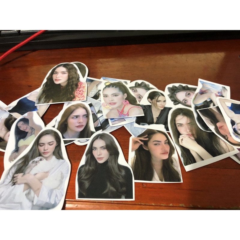 30 Sticker Charlotte