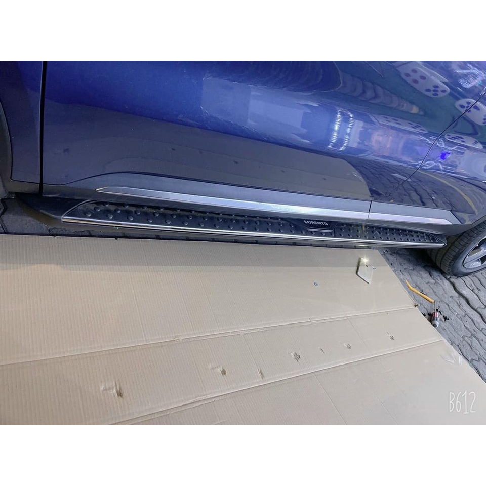Bậc lên xuống, bệ bước chân KIA SORENTO 2021 2022. Mẫu TRÁNG GƯƠNG cao cấp