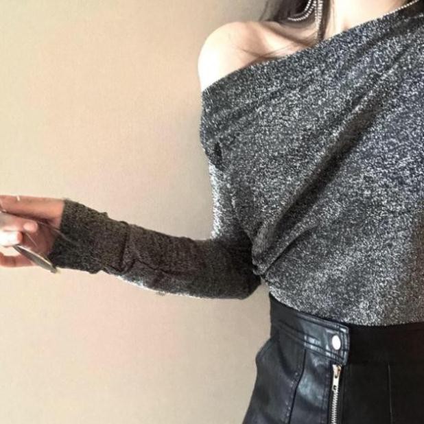 Áo thun nhũ lệch vai nhún tay dài