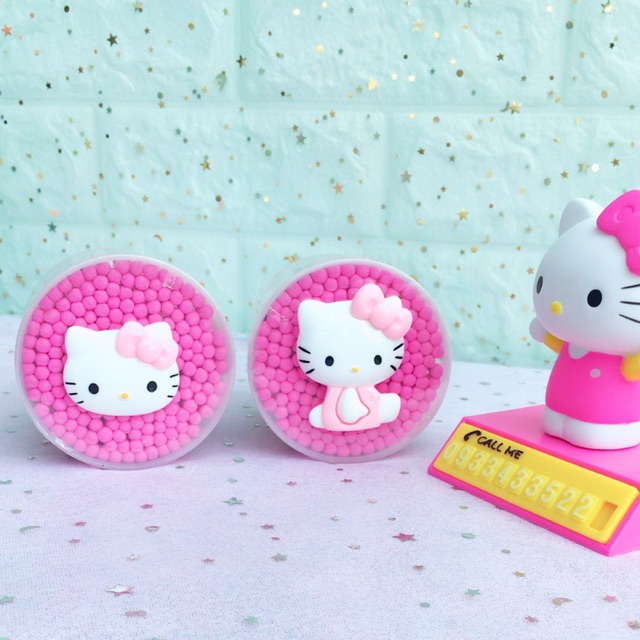 Hộp bông tăm Hello Kitty