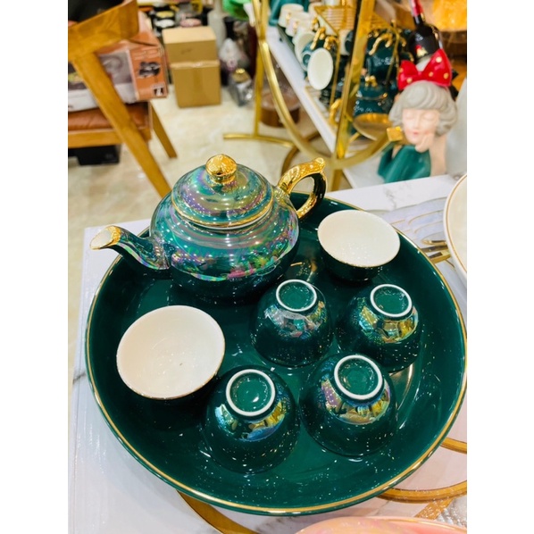 Bộ ấm chén sứ ánh trai viền vàng khay tròn-Bộ trà đẹp