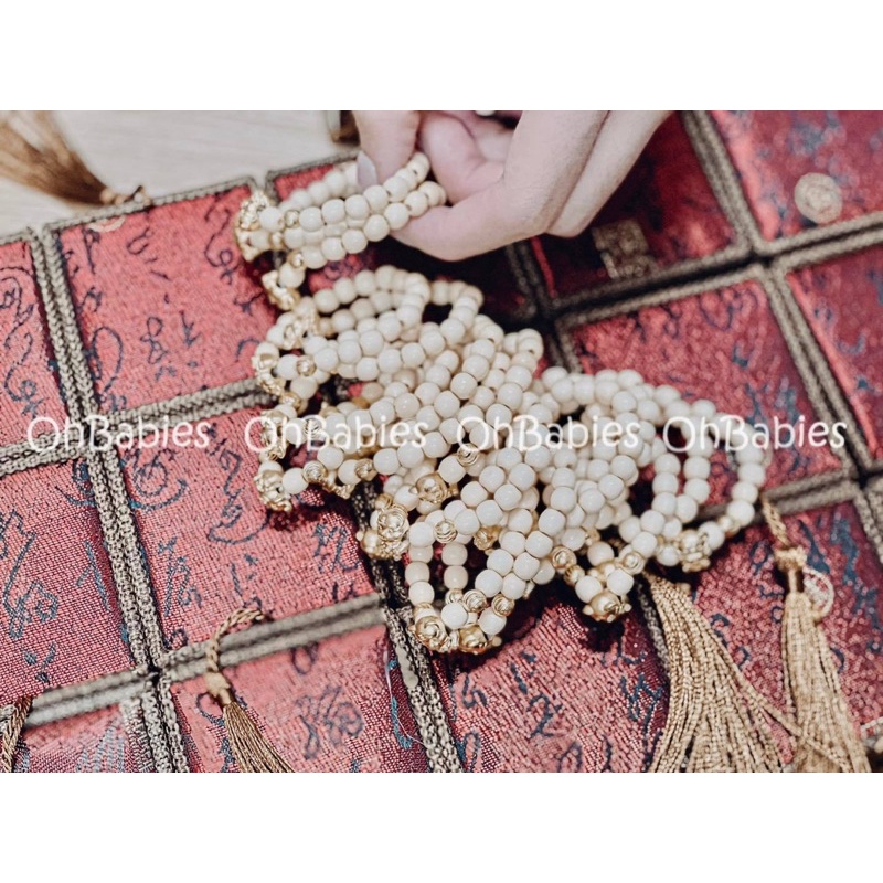 Vòng dâu tằm cho trẻ sơ sinh