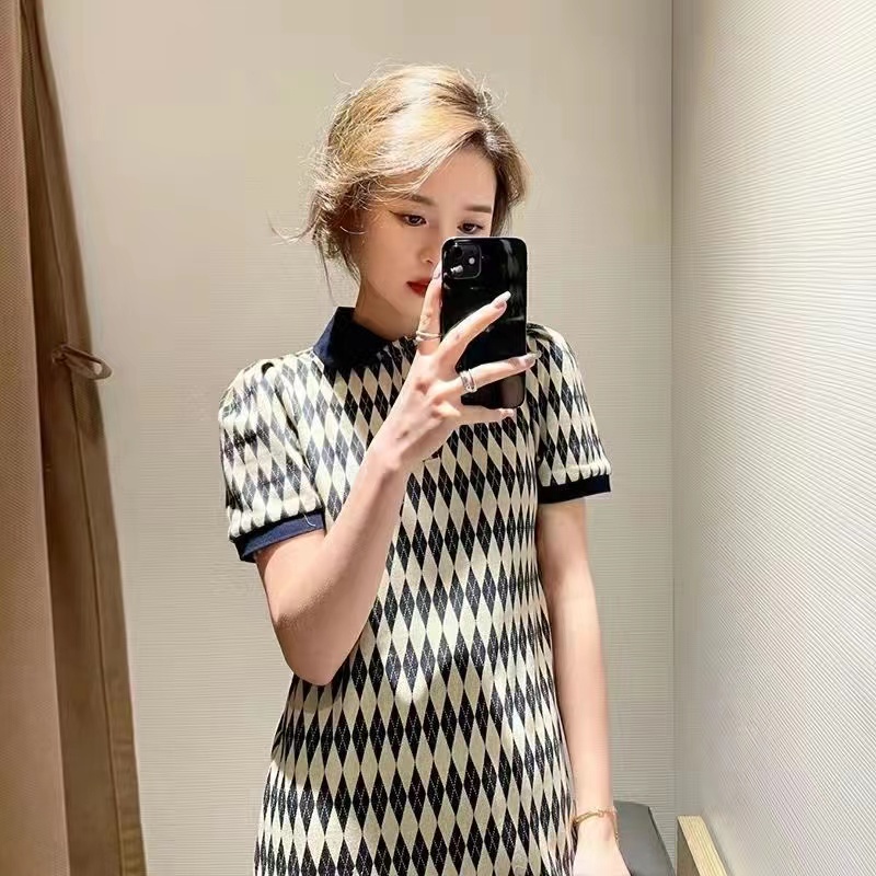 Đầm ngắn Perty cổ polo dáng ôm phong cách Hàn Quốc dành cho nữ