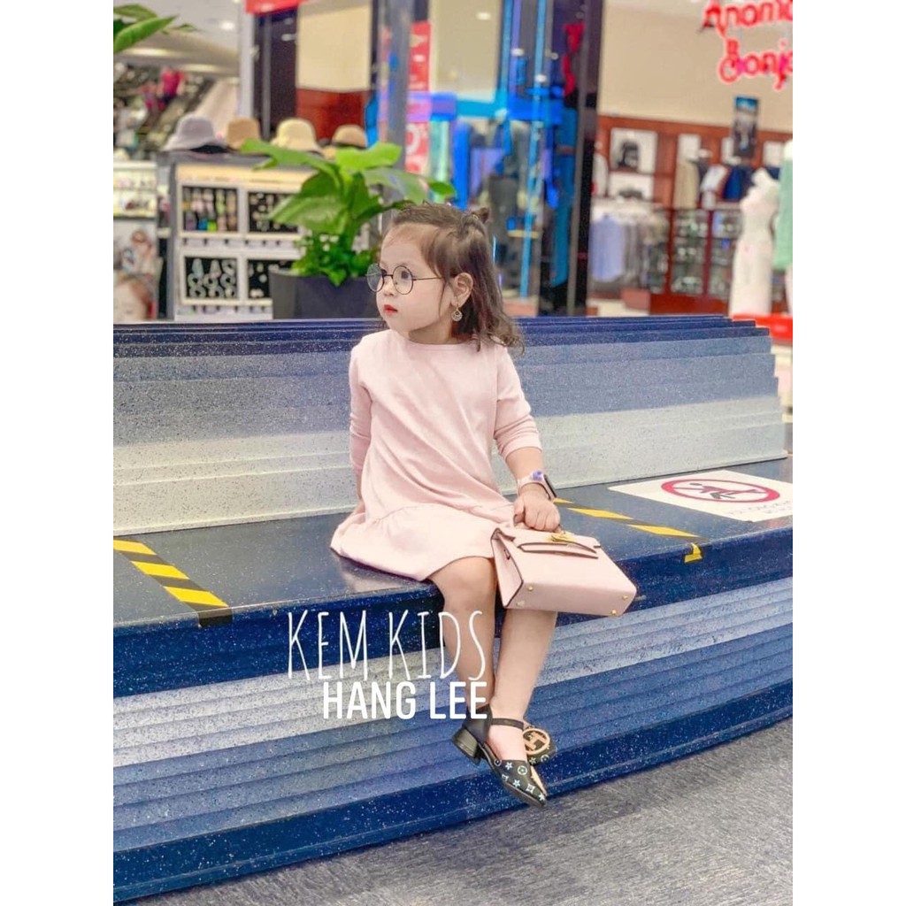 ( SẴN) VÁY HỒNG KID CHO BÉ
