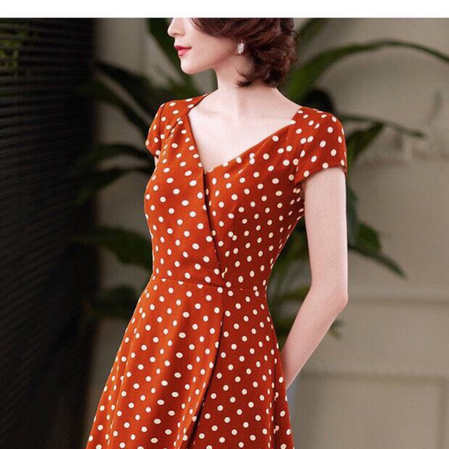 Đầm xoè công sở lụa chấm bi cổ V TRIPBLE T DRESS -size M/L/XL (kèm ảnh/video thật) MS3MT