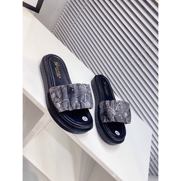 Dép nữ bản ngang nhúm 3D đế đúc siêu xinh hàng chất lượng cao lên chân cực đẹp - Chi Chanh Store