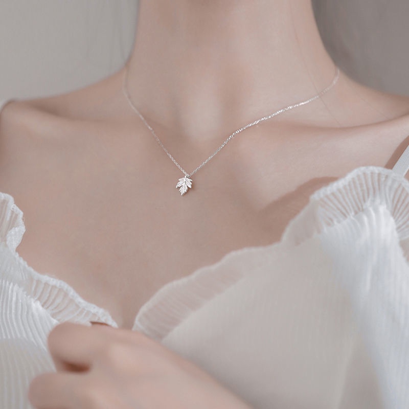 Vòng cổ Bạc 925 Mặt Lá Phong Dành Cho Nữ