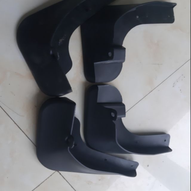Bộ 4 chắn bùn nhựa dẻo xe i10 chống bắn bẩn