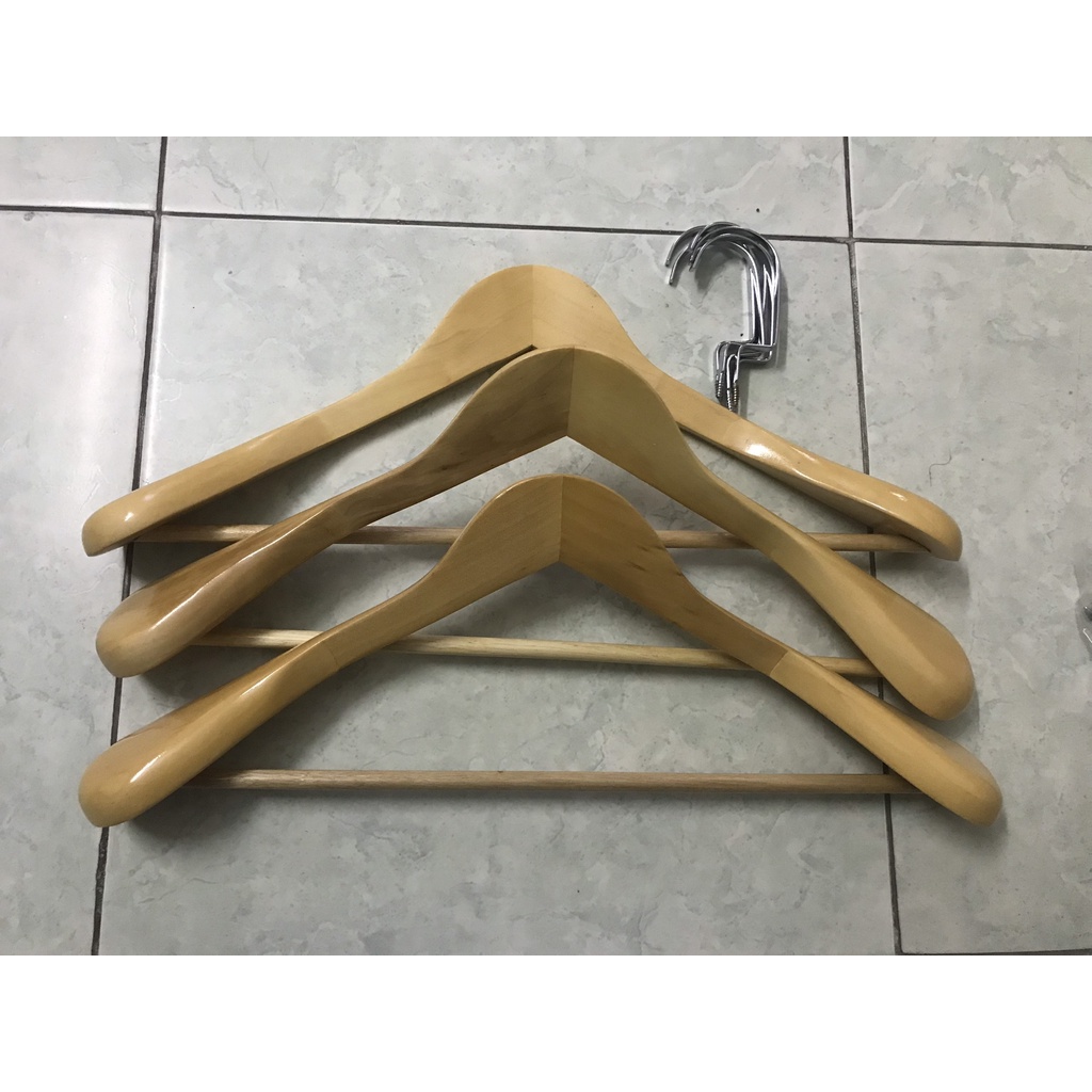 Móc gỗ treo áo vest đỡ vai- đầu móc vuông
