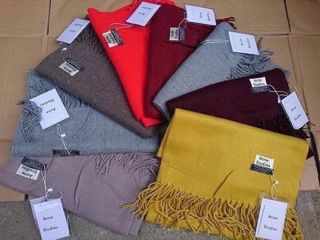 Khăn len lông cừu acce