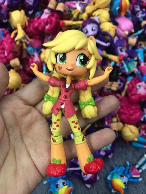Set 12 Equestria Girls khác nhau ngẫu nhiên