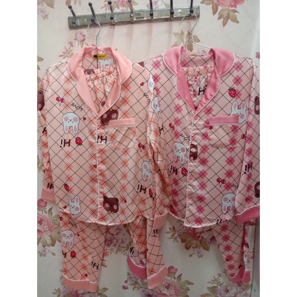Bộ Pijama tay dài lụa Satin