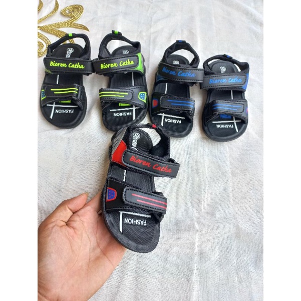 Dép quai hậu thời trang năng động cho bé trai.Sandal bé trai hàng công ty