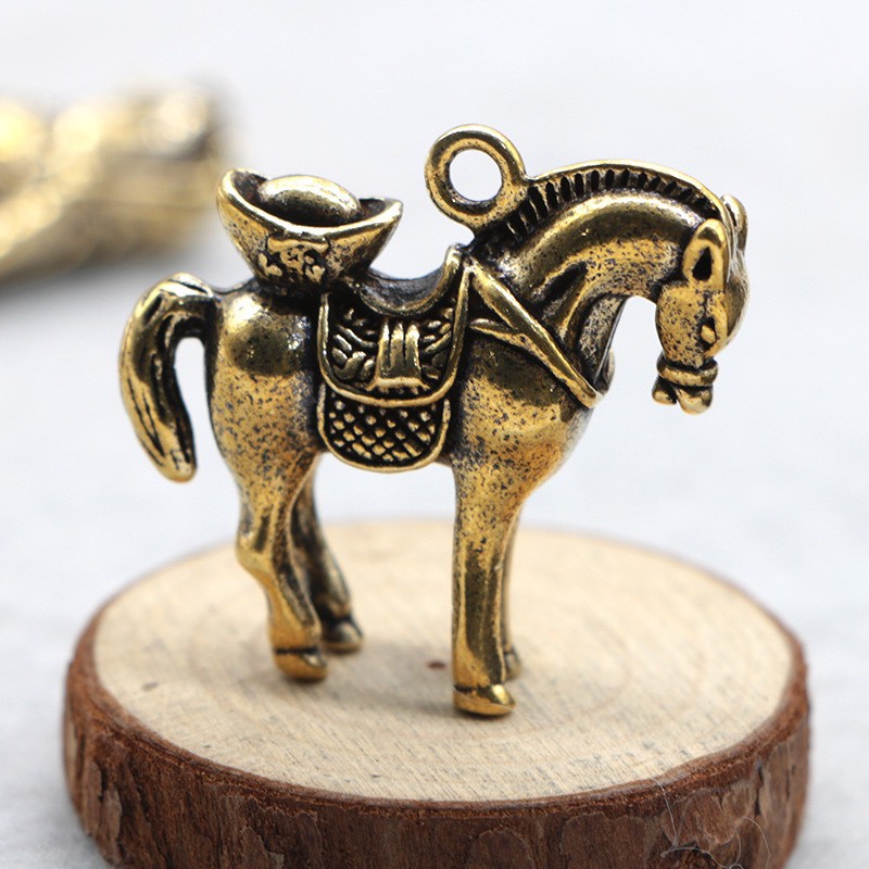Tượng đồng mini tuổi Ngựa bằng đồng thau chế tác thủ công dùng để trang trí bàn làm việc oto đem lại may mắn tài lộc
