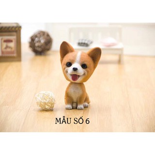 Chó gật đầu trang trí
