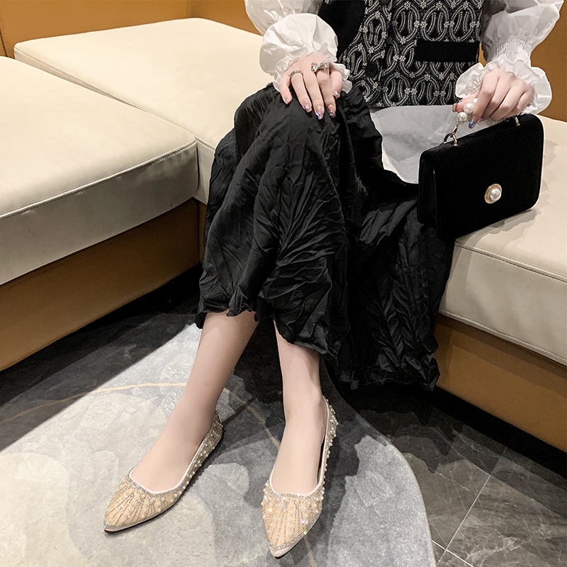 Giày Búp Bê Da Đế Bằng Mũi Nhọn Đính Đá Pha Lê Thời Trang Cho Nữ