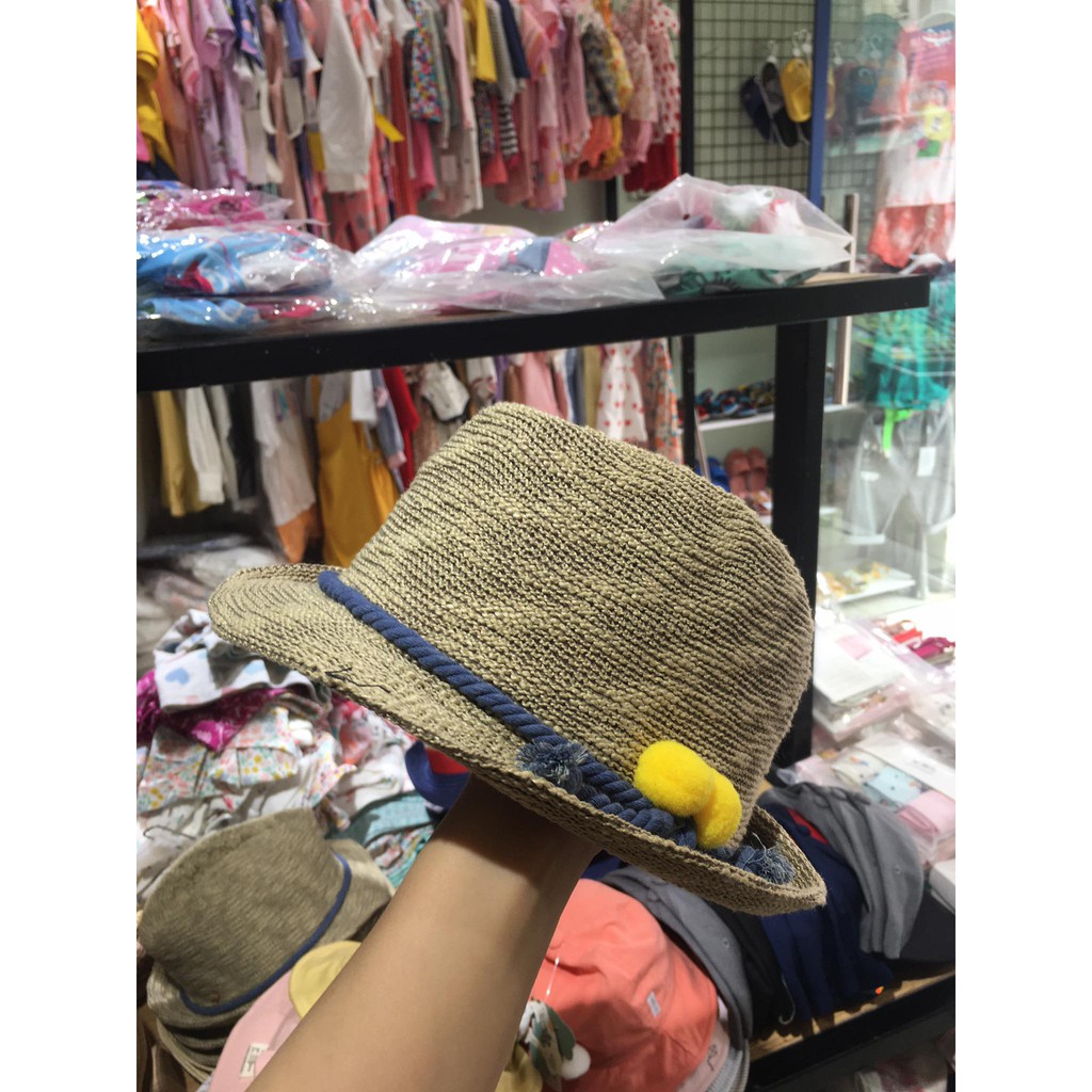 Mũ cói xuất dư HM cho bé