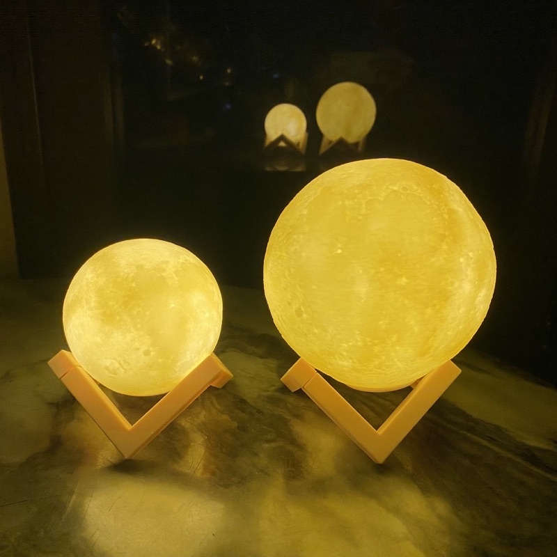 Đèn ngủ mặt trăng 3D để bàn