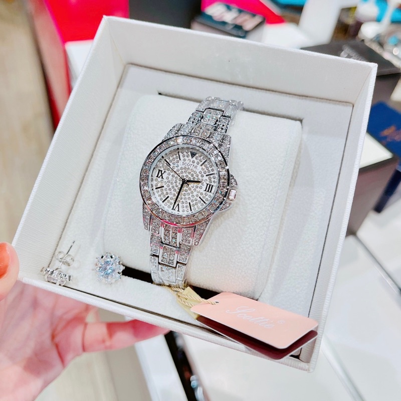Đồng hồ nữ Scottie mặt tròn full đá hot trend bền bỉ sang trọng Mai Luxury Watch SC 9182