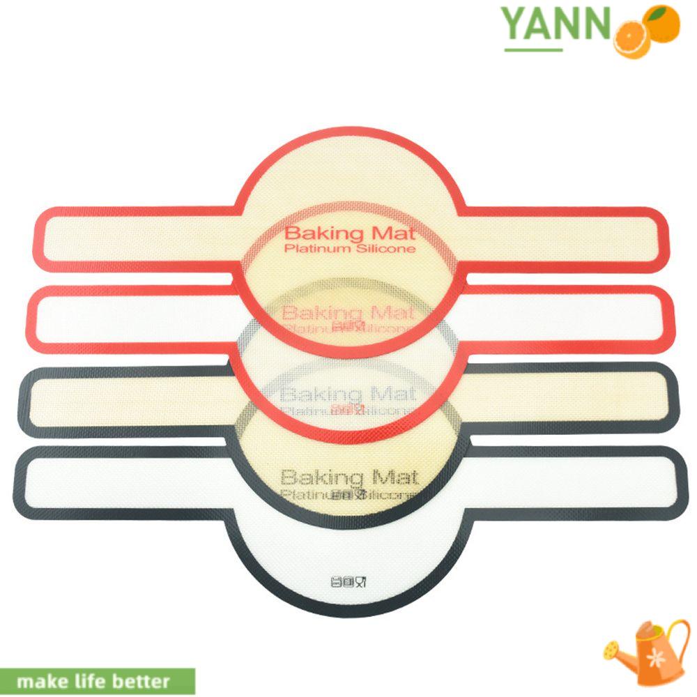 1 Miếng Lót Silicone Không Dính Dùng Nướng Bánh Mì Tiện Dụng