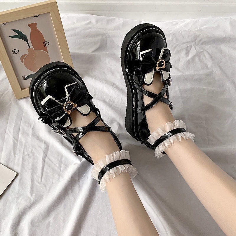 Giày lolita đế bệt da mũi tròn quai chéo gót đính nơ phong cách Nhật Bản