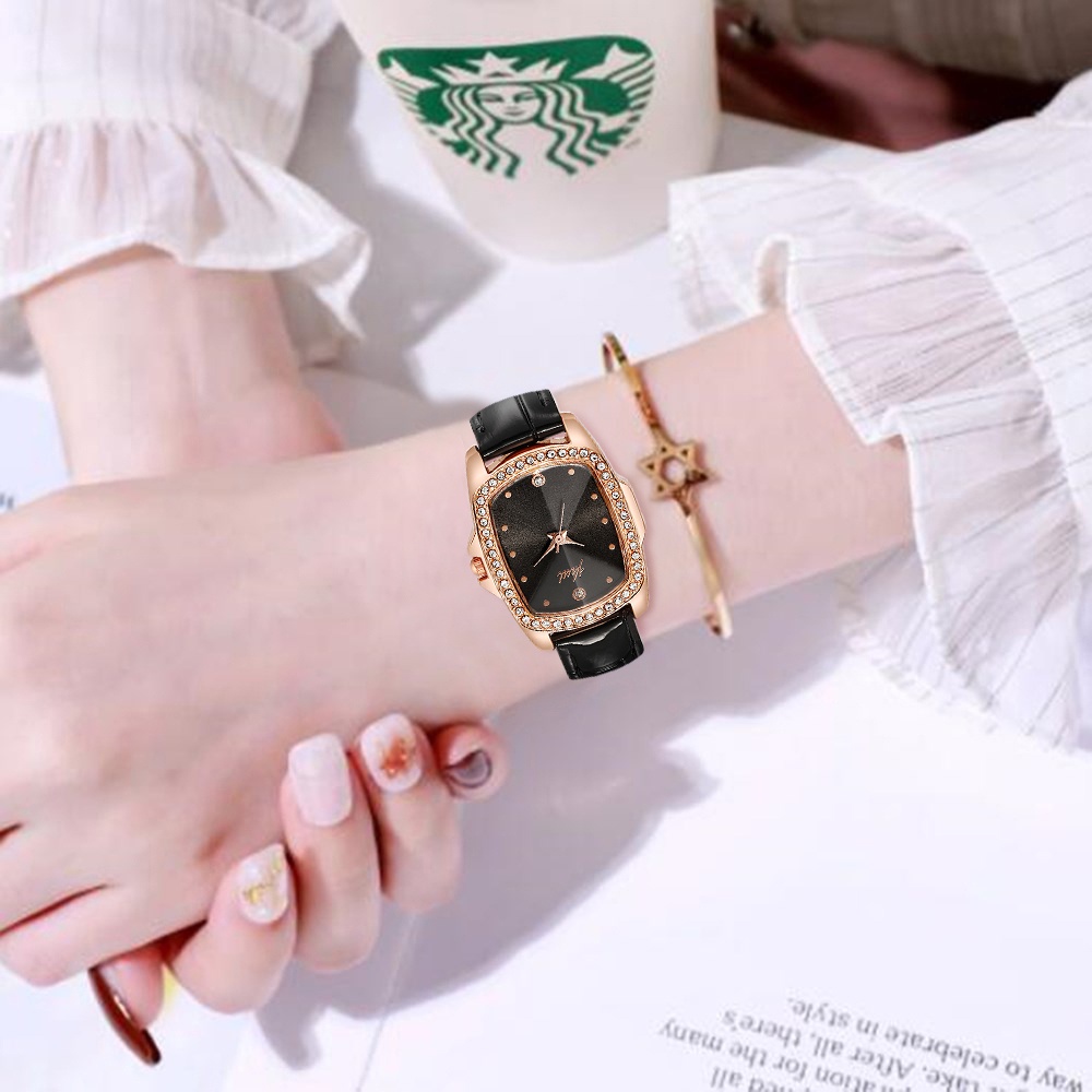 Đồng Hồ Quartz Mặt Chữ Nhật Đính Đá Dây Da Thời Trang