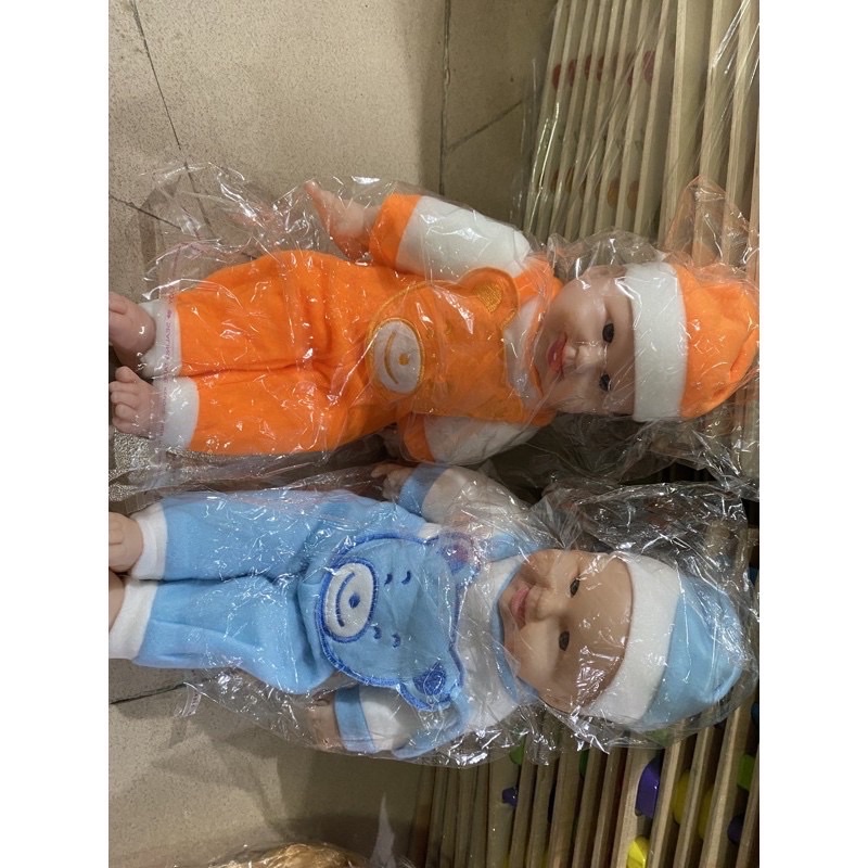 Búp bê trai và gái