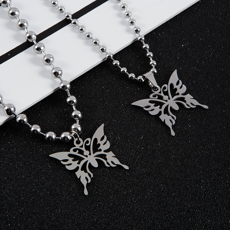 vòng cổ Thép Titan Mặt Hình Bướm Phong Cách Hiphop Cá Tính