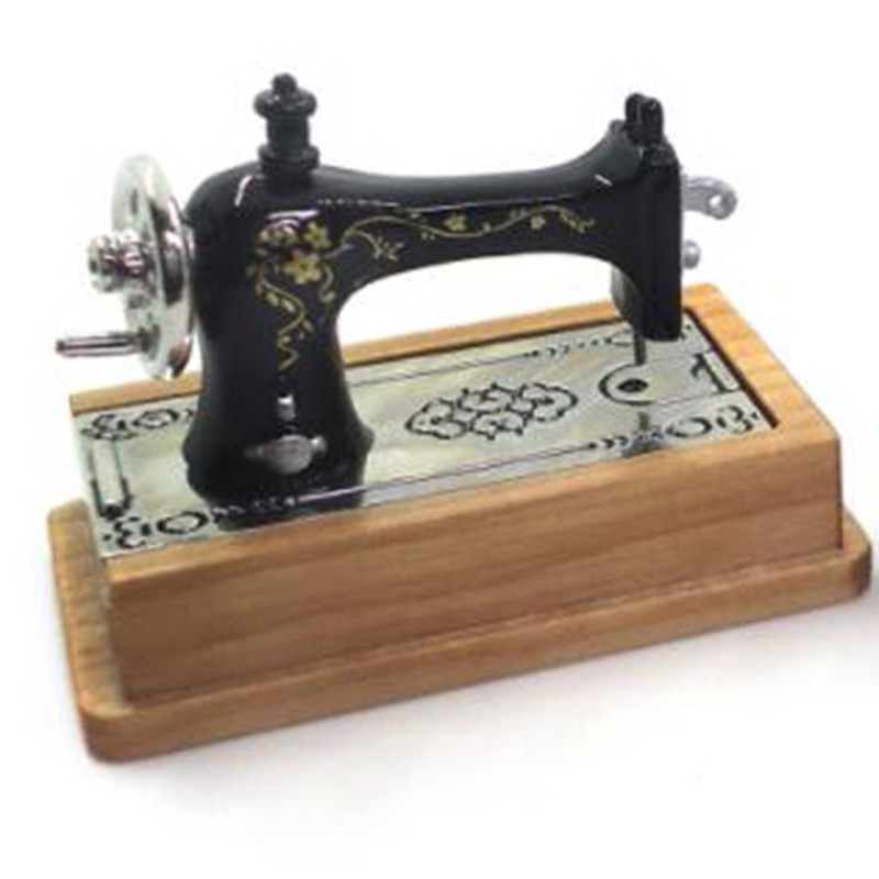 [superhomestore]1:12 Dollhouse Miniature Vintage Sewing Machine Model Furniture Accessories